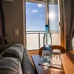 Boardinghouse - Living アパートホテル 4*