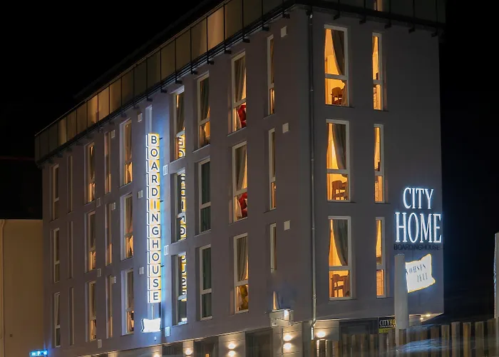 Boardinghouse - Living