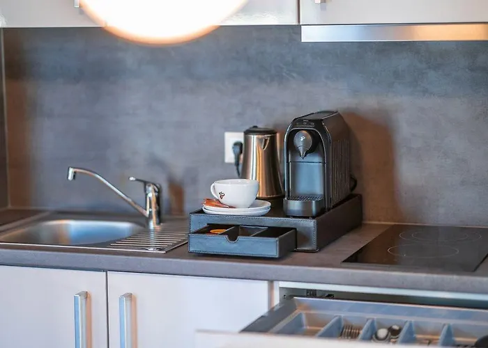 Boardinghouse - Living 4*